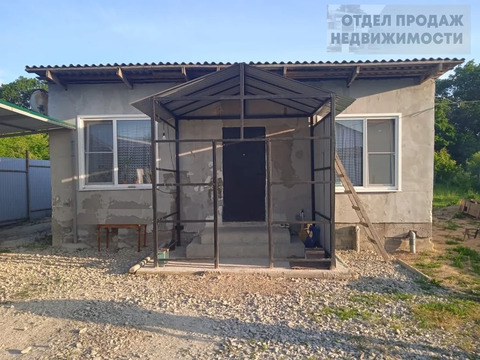 Дом  в ст. Нижнебаканской