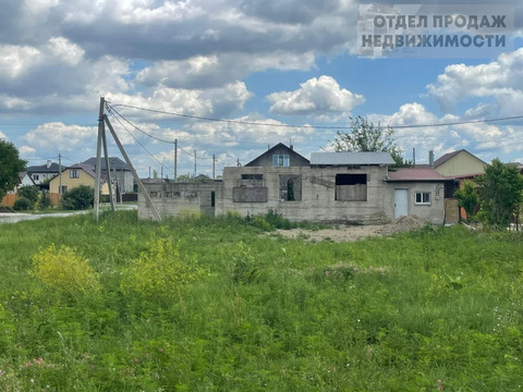 Участок с жилым помещением