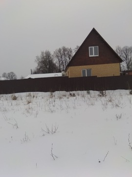 Двухэтажный кирпичный дом в п.Новосёлка вблизи Андреевского