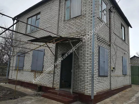 Продается двухэтажный дом в ближайшем пригороде г.Таганрога