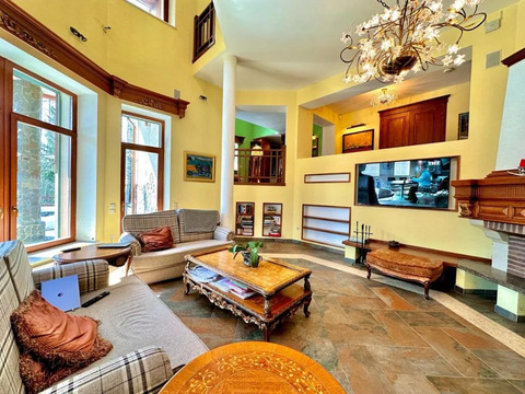 Продаётся уникальный коттедж в лесу!  д. Губцево