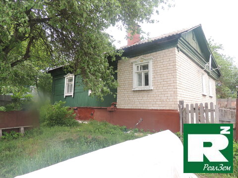 Продается дом в Калужской области, в поселке Детчино