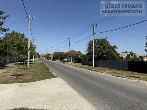 З/у на асфальтированной улице