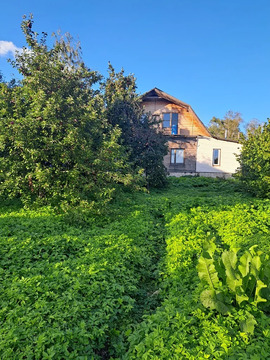 Дом и земелььный участок в деревне Фёдоровка