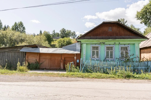 Продаётся дом в г. Нязепетровске по ул. Южанинова
