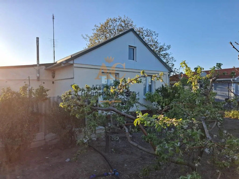 Дом, 71 м2, 1 этаж, 4 спальни