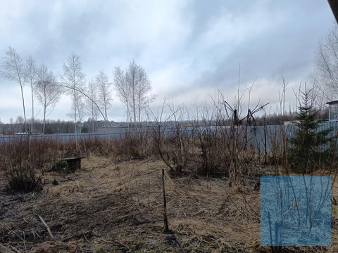 11,4 сотки под дачное строительство в д. Бережки