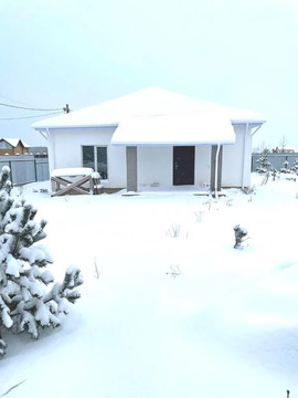 Продам дом с земельным участком в Малобрусянском