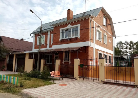 Продаётся дом 500 кв.м. в городе Серпухове.