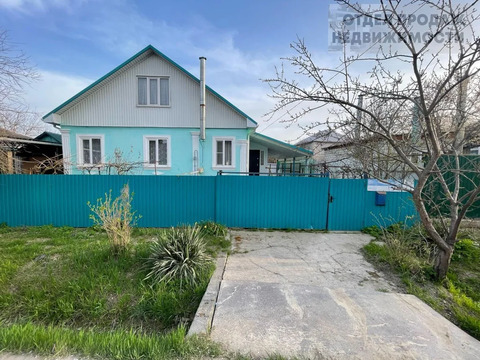 Большой уютный дом