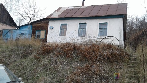Продается дом (деревянный, старой постройки)