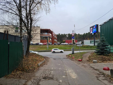 Рублево-успенское ш. 8км. д. Барвиха участок 7 соток ИЖС