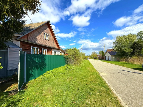 Дом в деревне Юринская