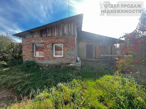 Участок с жилым домом