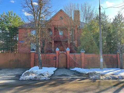 Большая семья? Продается красивый и просторный дом 419кв.м! ПМЖ