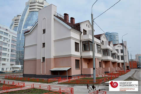 Танхаус 341,5 кв.м. в г. Красногорске, Павшинская пойма