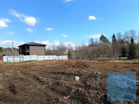 11 соток ИЖС в КП Владычино