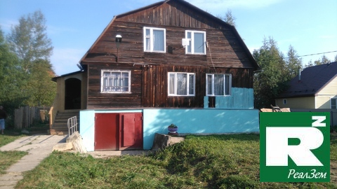Продается двухэтажный деревянный дом 160 кв.м в Жуковском районе