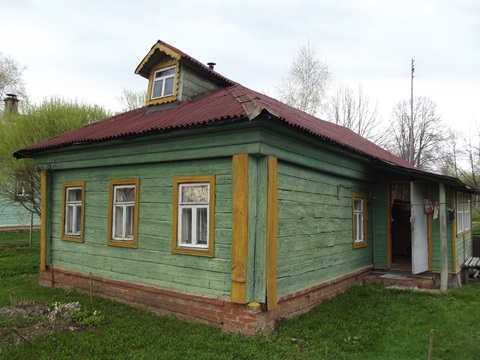 Дом в деревне Старинки