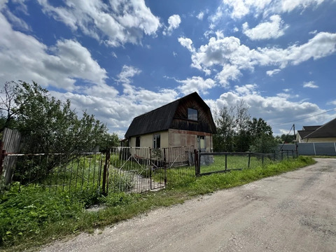 Продаю дачу в СНТ Подлипки