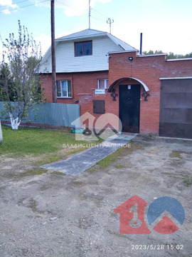 Новосибирский район, село Быково, Школьная улица, дом на продажу
