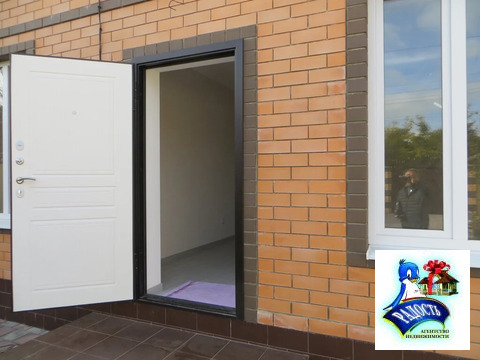 Продам новый дом с полной отделкой помещений.