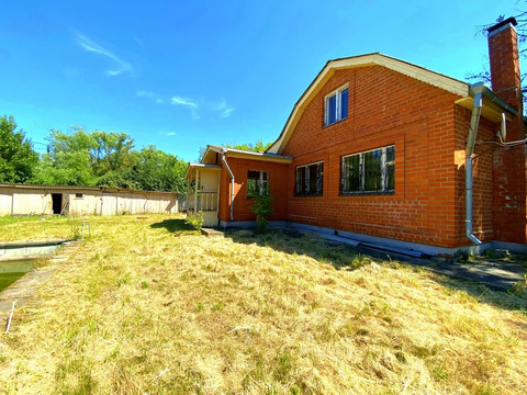 Дом в деревне Левино