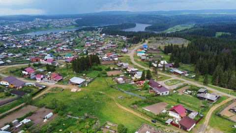 Продаётся земельный участок в г. Нязепетровске по ул. Свердлова 165в.