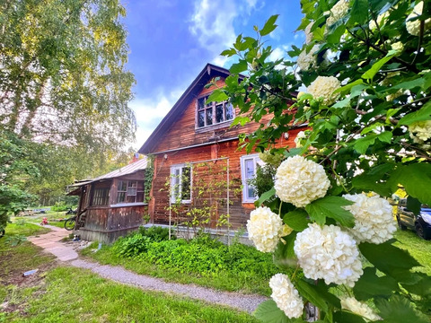Дом в деревне Фролкво