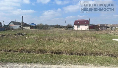 Участок в х.Новоукраинский