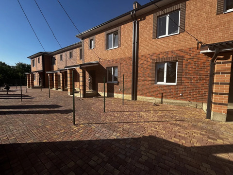 Продажа таунхауса, Афипский, Северский район, ул. Ленина