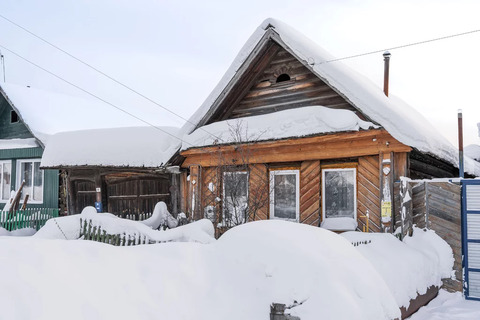 Продаётся дом в городе Нязепетровск, расположенный на улице Первомайск