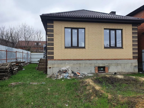 Продаю дом 150 кв.м. в Красном Крыму на 4,5 сотках с подвалом