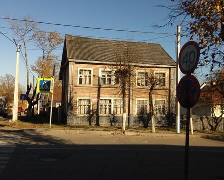 Продажа земельного участка в Валдае, Комсомольский проспект 17