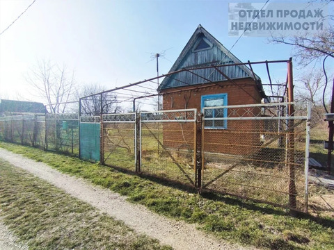 Дача с садом