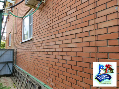 Продам таунхаус с ремонтом рядом с городом.